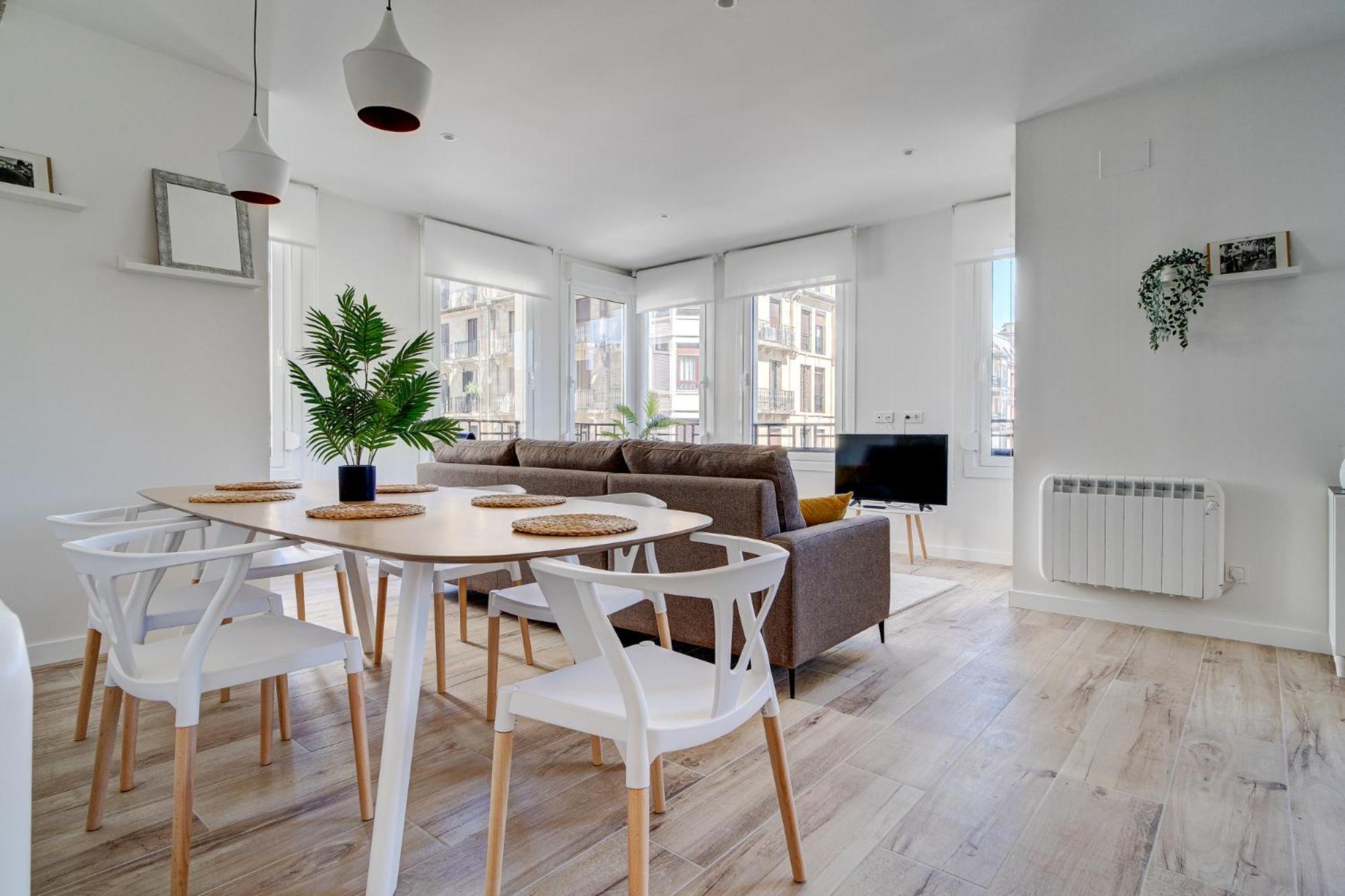 Apartamentos Gran Via By Sanse Holidays San Sebastián Kültér fotó